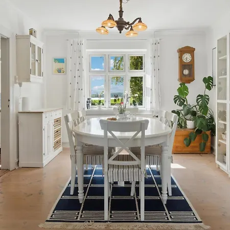 2 Bedroom Stunning In Feriehus