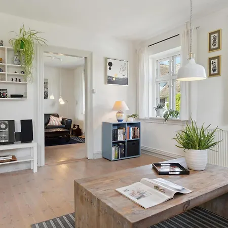 2 Bedroom Stunning In Feriehus *