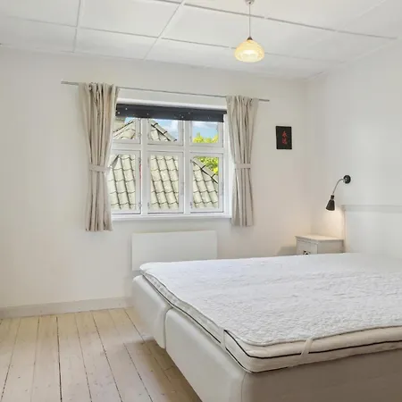 2 Bedroom Stunning In Feriehus