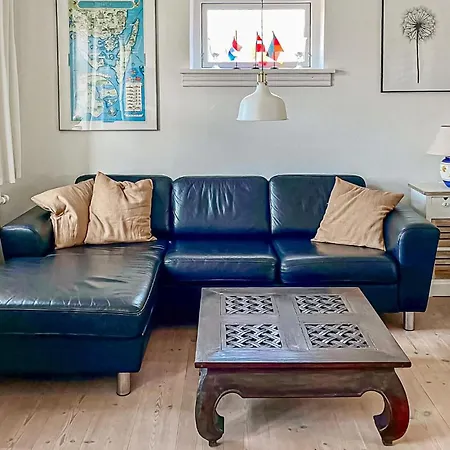 2 Bedroom Stunning In Feriehus Nordenbro Vesteregn