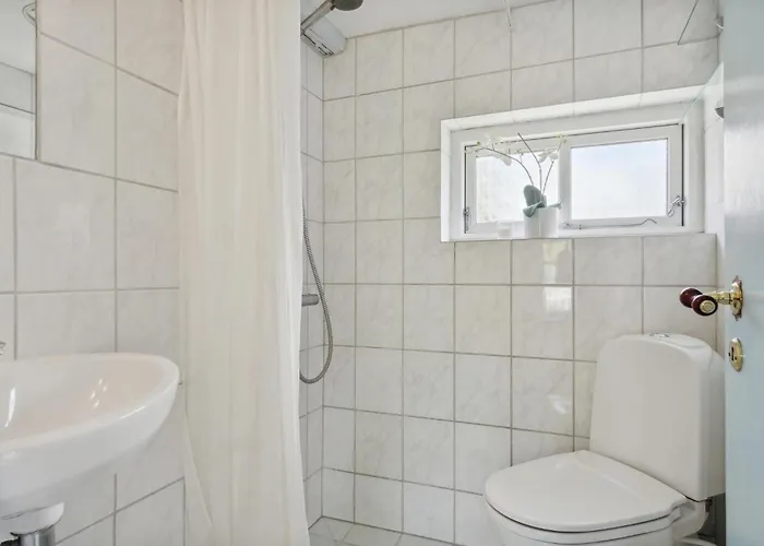 بيت للعطل 2 Bedroom Stunning In Nordenbro Vesteregn