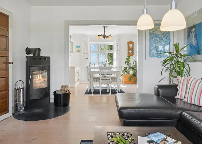 بيت للعطل 2 Bedroom Stunning In Nordenbro Vesteregn